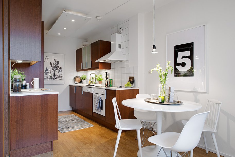 Subtle-Kitchen