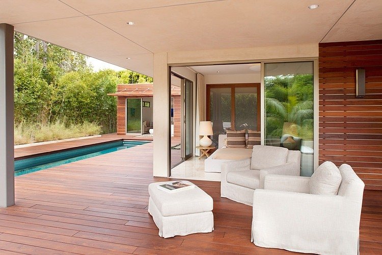 Infinity-Swimming-Pool