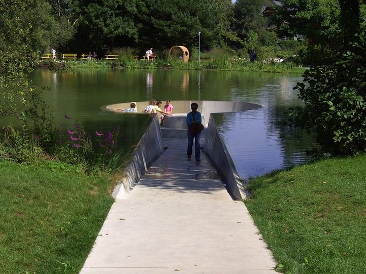 Interesting-Perception-Upon-The-Lake