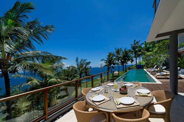 Malimbu-Cliff-Villa-9