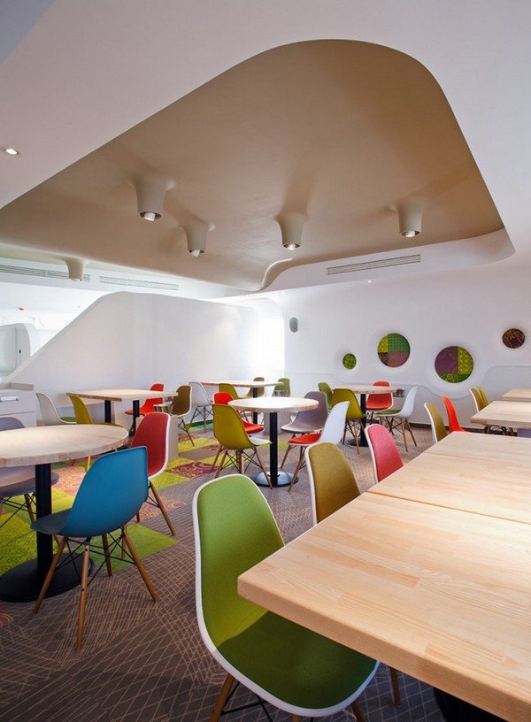 colorful-dining-space-665x904