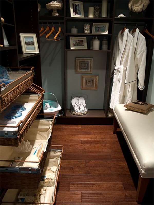 m_closet_small-e1302727585712