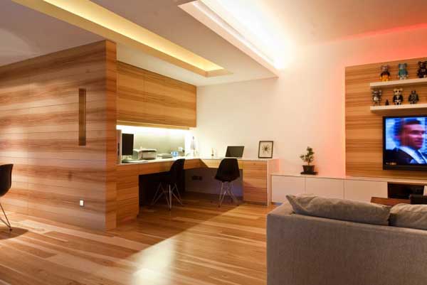 Hong-Kong-Wooden-Apartment-4