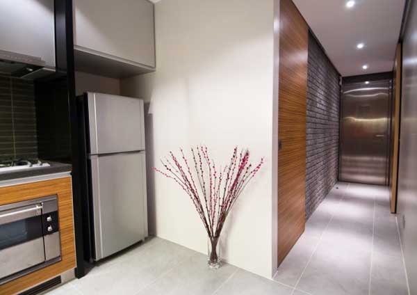 Hong-Kong-Wooden-Apartment-6