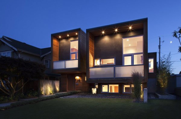 House-on-Chilliwack-Street-exterior