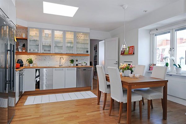 bright-and-spacious-loft-with-charming-interior-design-in-gothenburg-image-15
