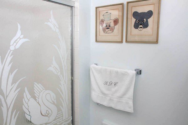 home-of-an-interior-designer-with-rafael-de-cardenas-image-23